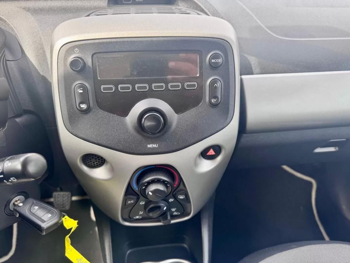 toyota-aygo-2017-gasolina-998cc