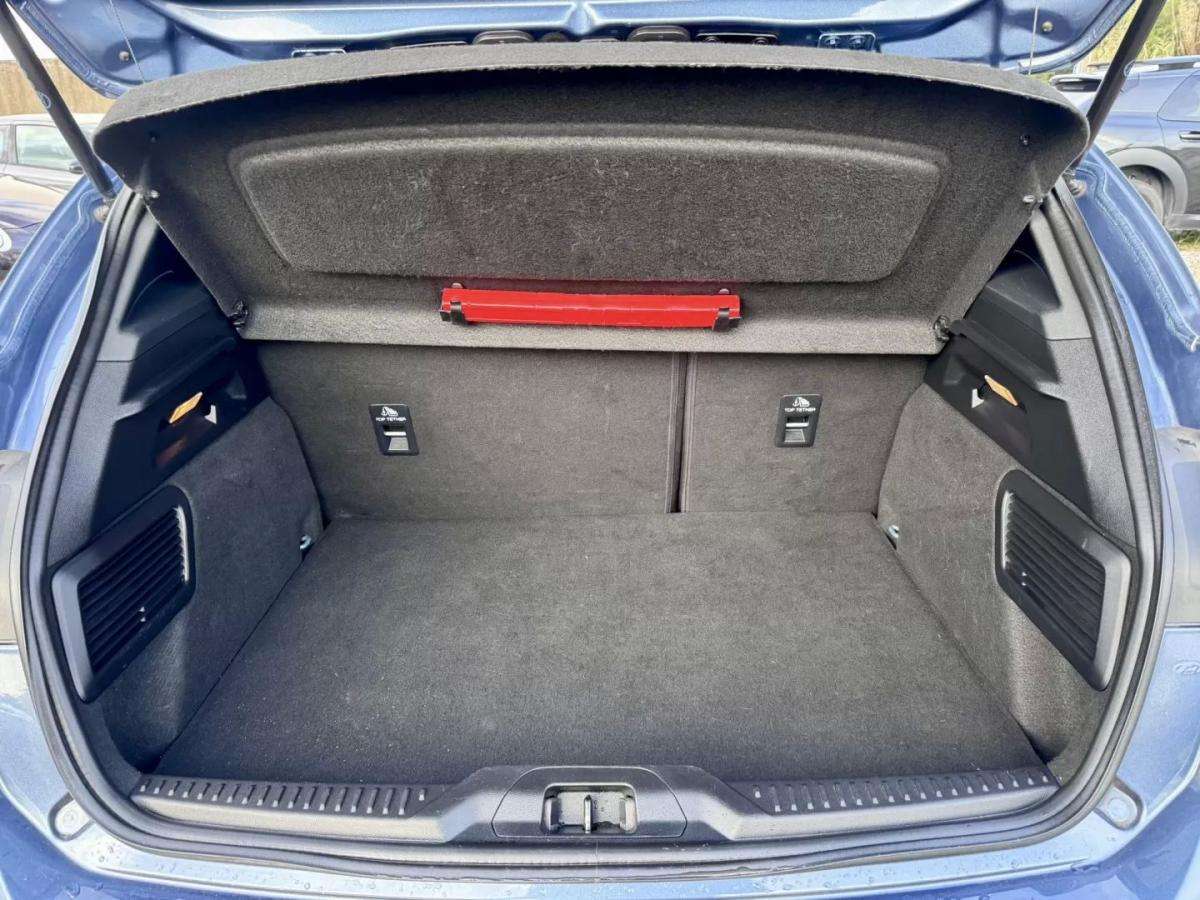 ford-focus-2019-gasolina-998cc