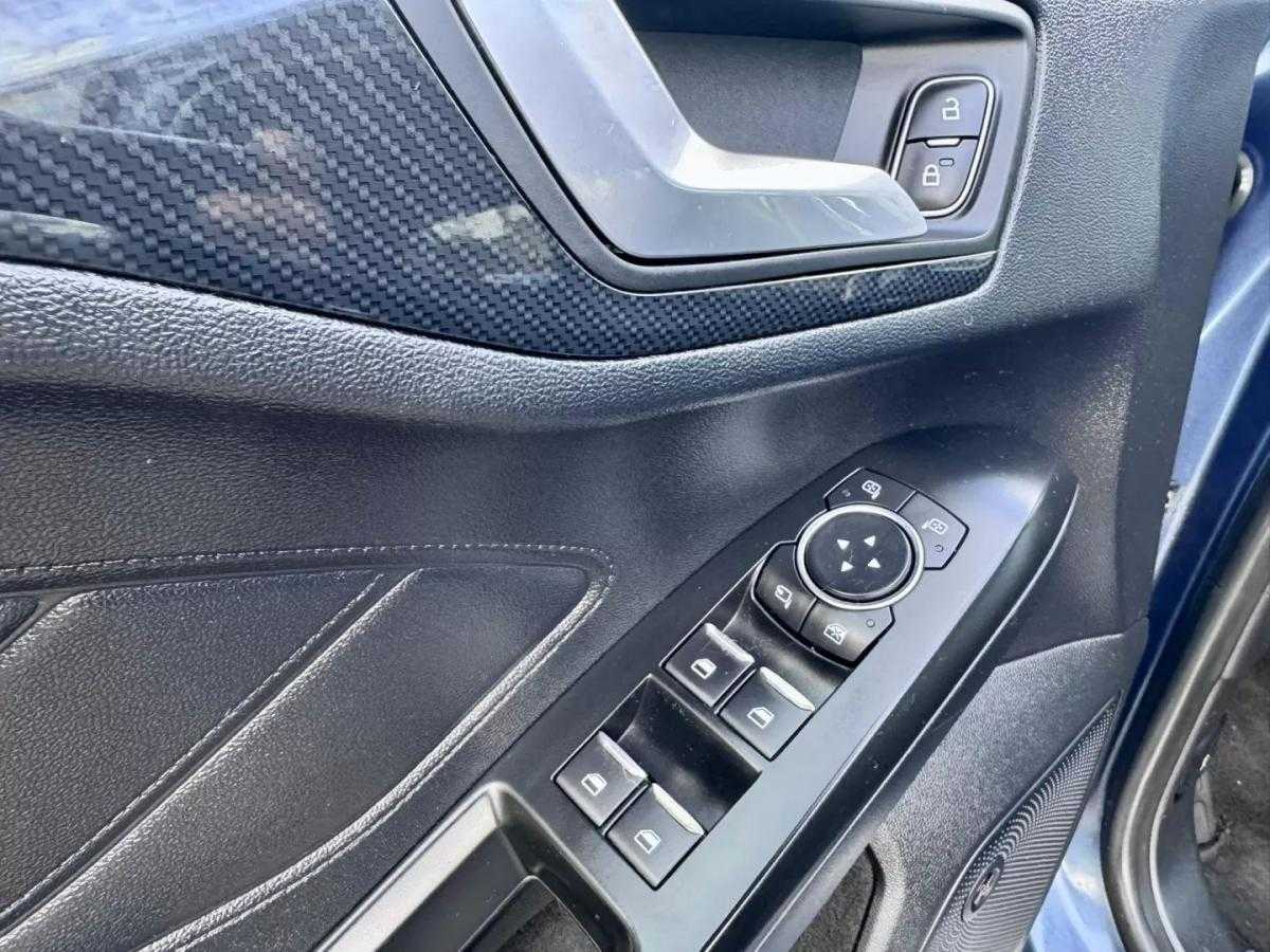 ford-focus-2019-gasolina-998cc
