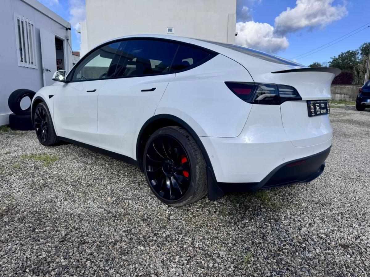 tesla-model-y-2022-eletrico-200cc