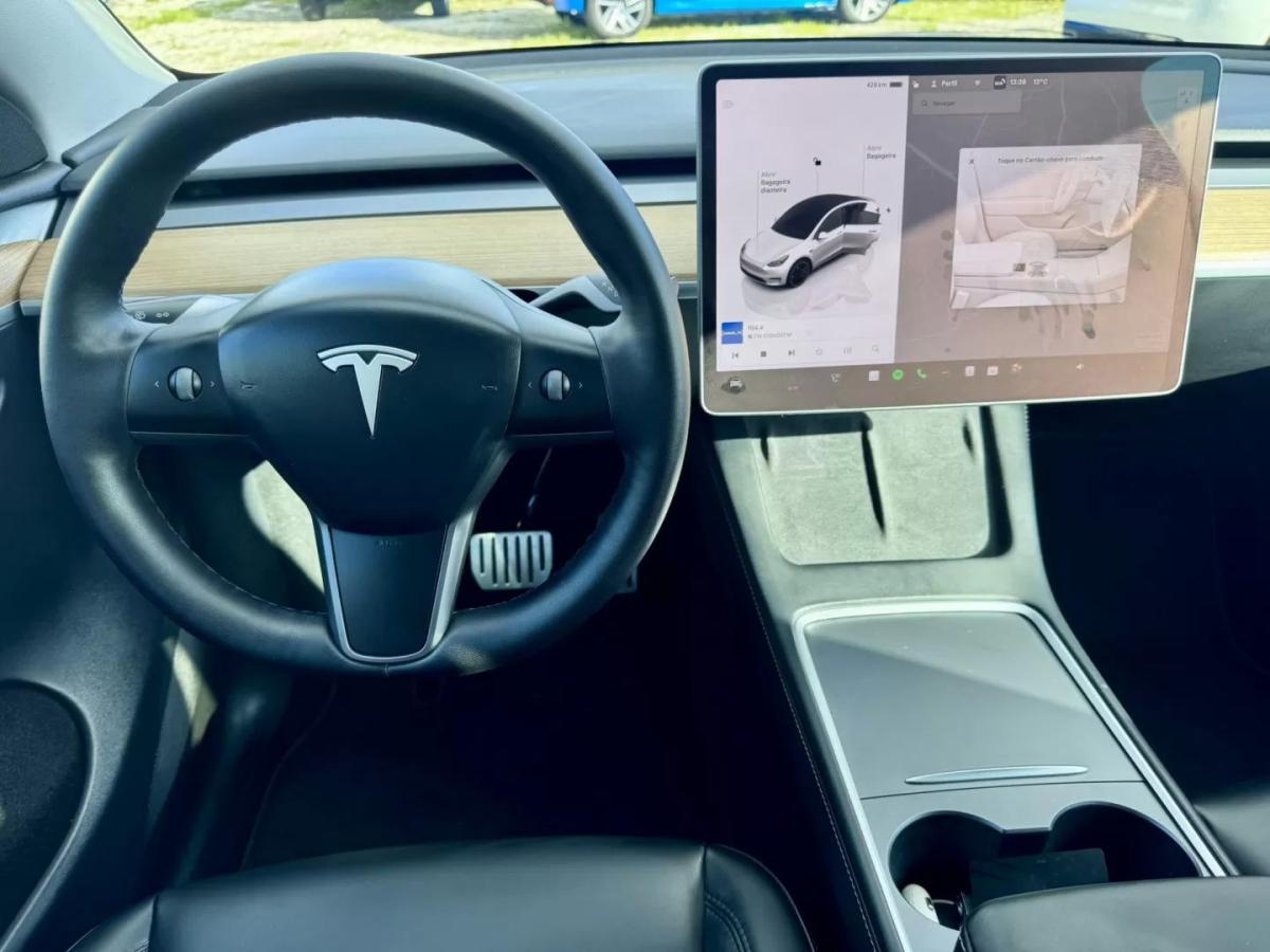 tesla-model-y-2022-eletrico-200cc