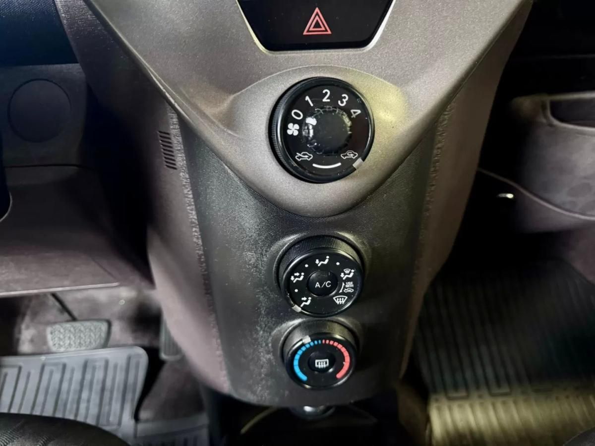 toyota-iq-2009-gasolina-998cc