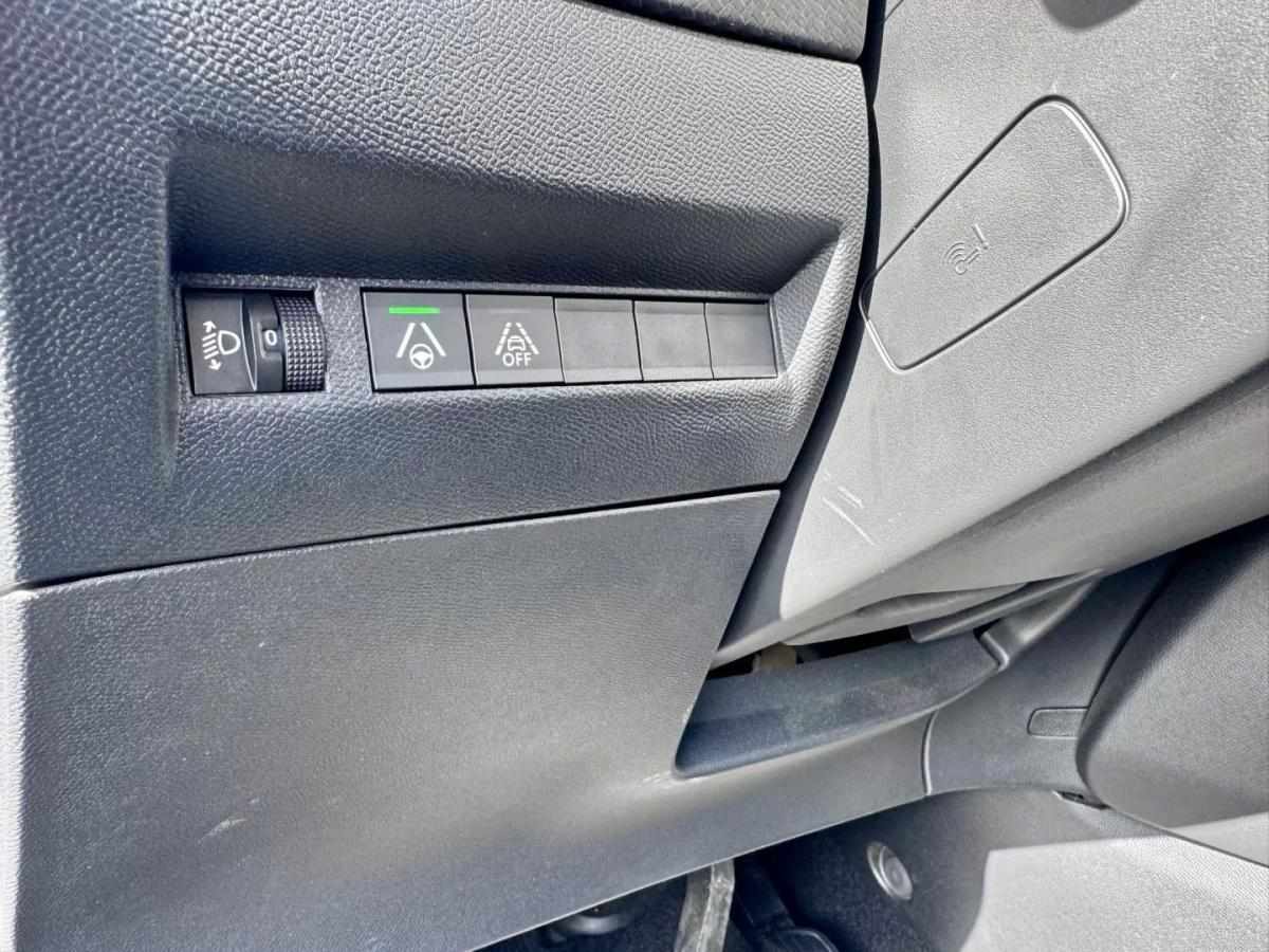peugeot-2008-2020-eletrico-200cc