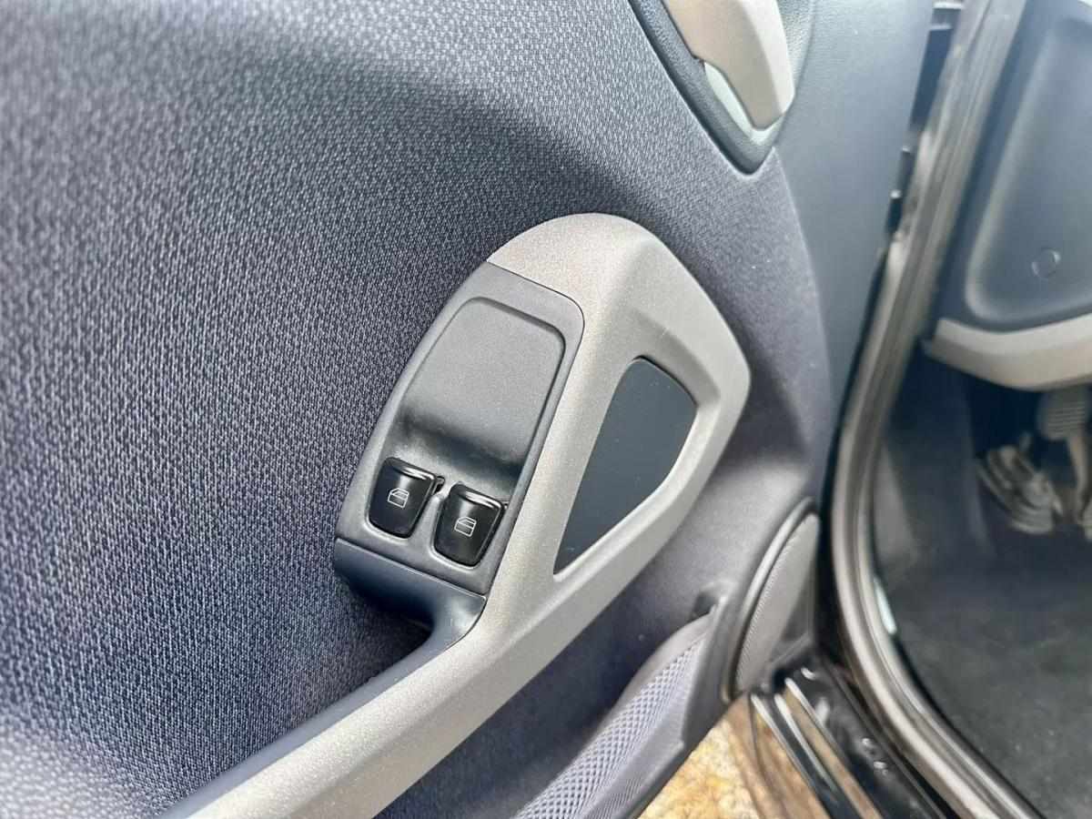 smart-fortwo-2014-eletrico-200cc
