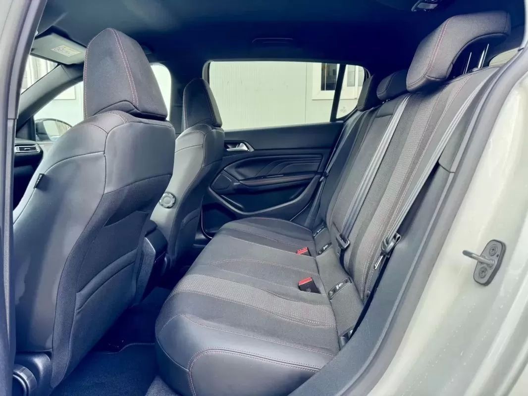 peugeot-308-2020-gasolina-1199cc