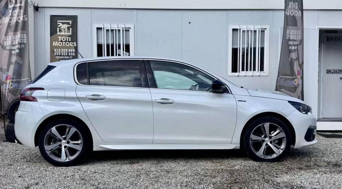 peugeot-308-2020-gasolina-1199cc