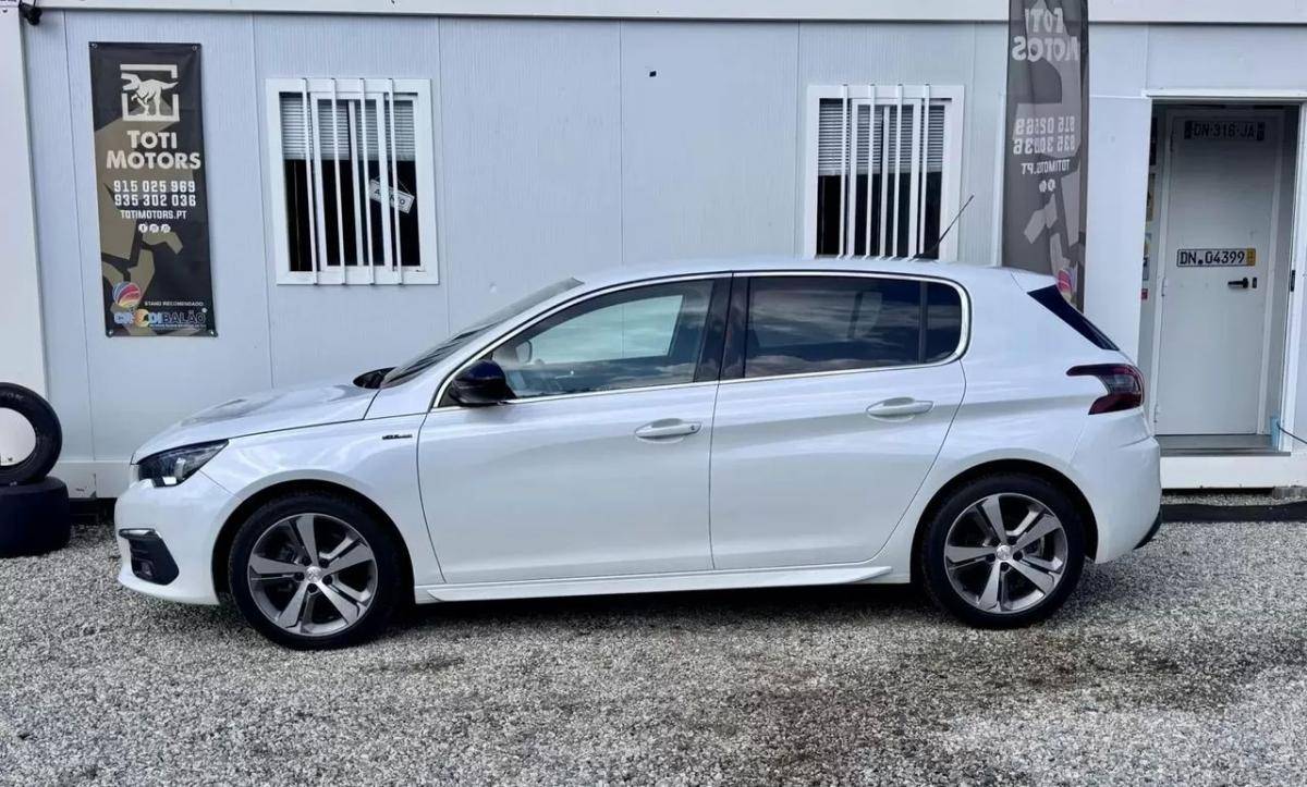 peugeot-308-2020-gasolina-1199cc