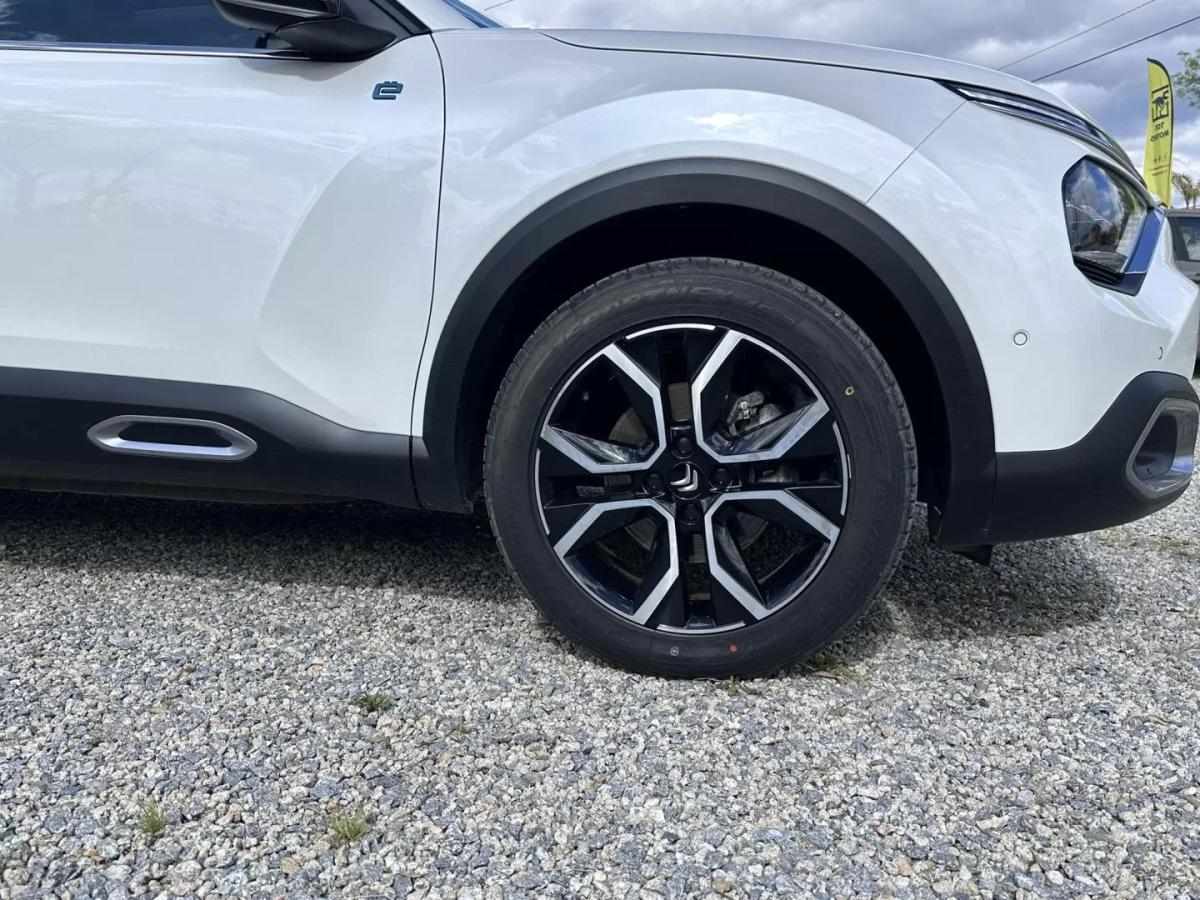 citroen-c4-2022-eletrico-200cc