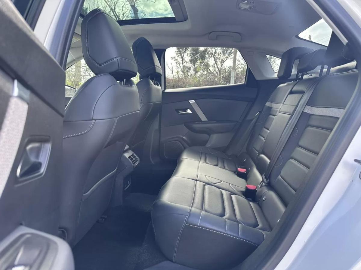 citroen-c4-2022-eletrico-200cc