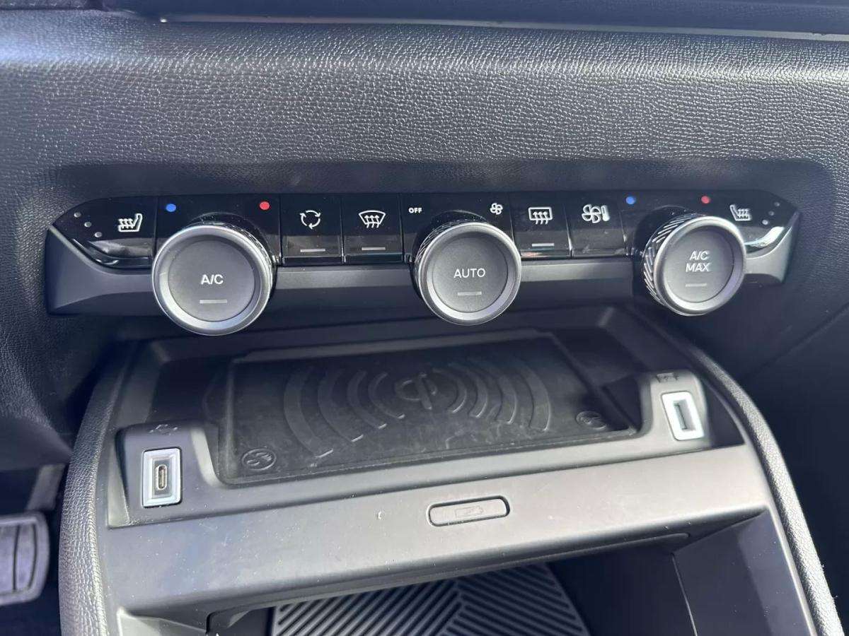 citroen-c4-2022-eletrico-200cc