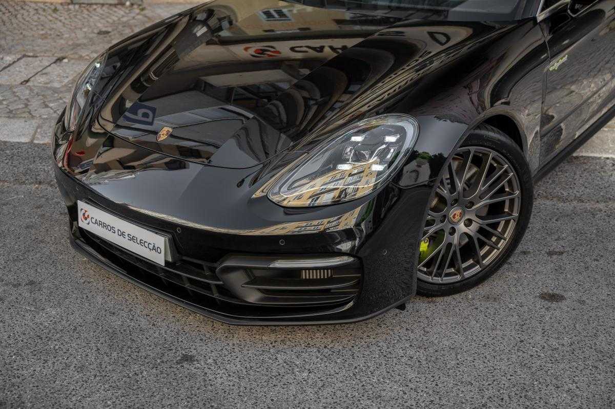 porsche-panamera-sport-turismo-2023-hibrido-a-gasolina-2894cc