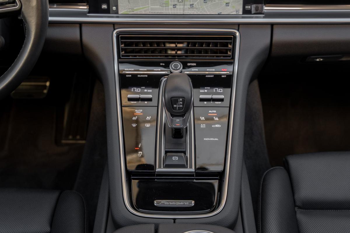 porsche-panamera-sport-turismo-2023-hibrido-a-gasolina-2894cc