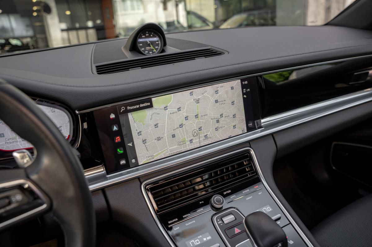 porsche-panamera-sport-turismo-2023-hibrido-a-gasolina-2894cc