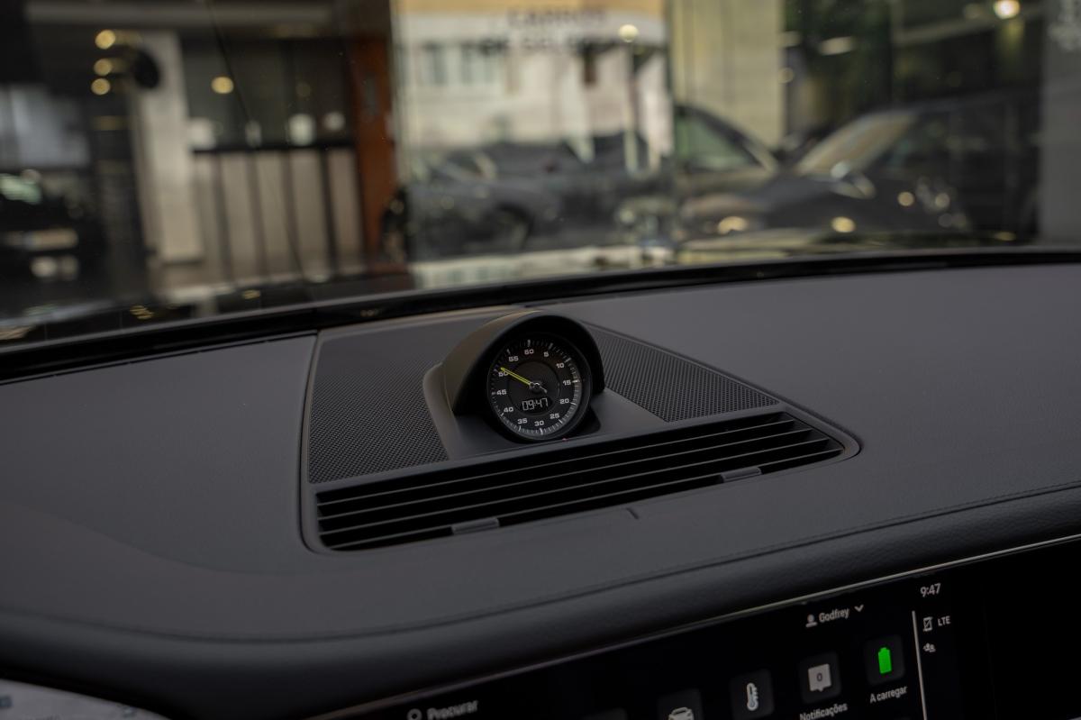porsche-panamera-sport-turismo-2023-hibrido-a-gasolina-2894cc