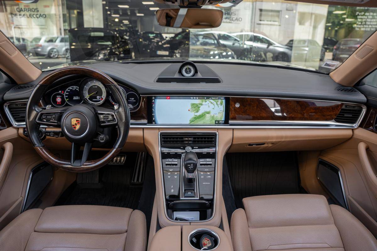 porsche-panamera-2021-hibrido-a-gasolina-2894cc