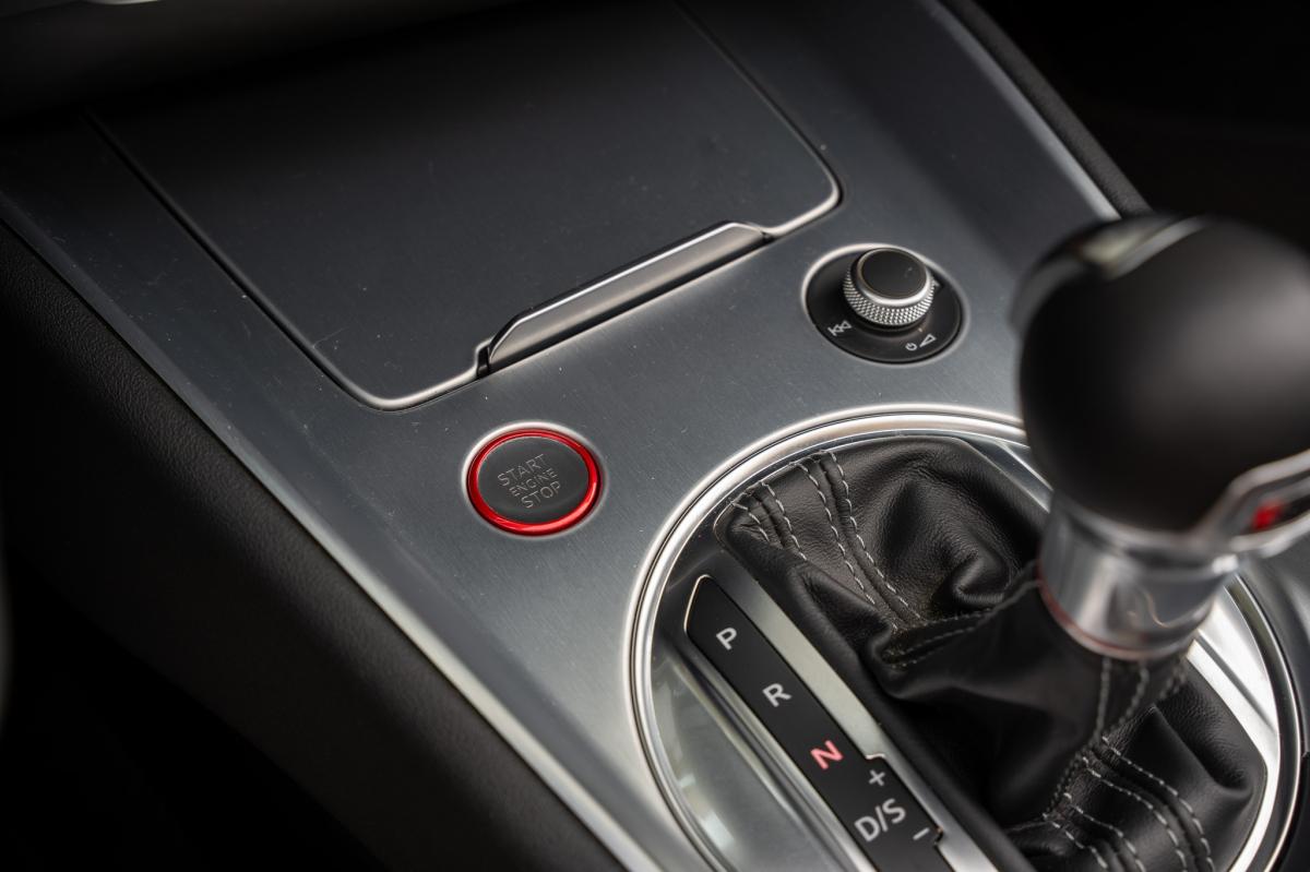 audi-tt-2017-gasolina-1984cc