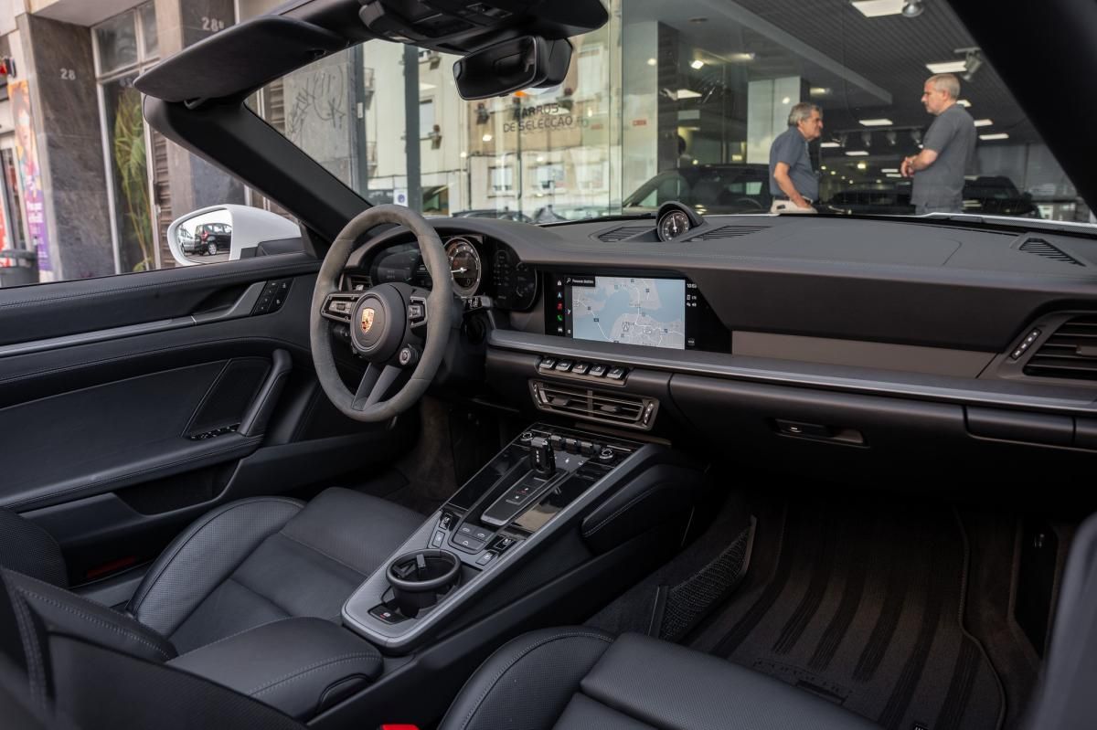 porsche-992-2024-gasolina-2981cc