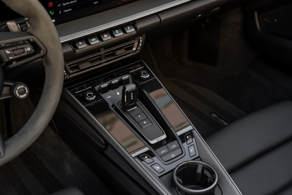 porsche-992-2024-gasolina-2981cc