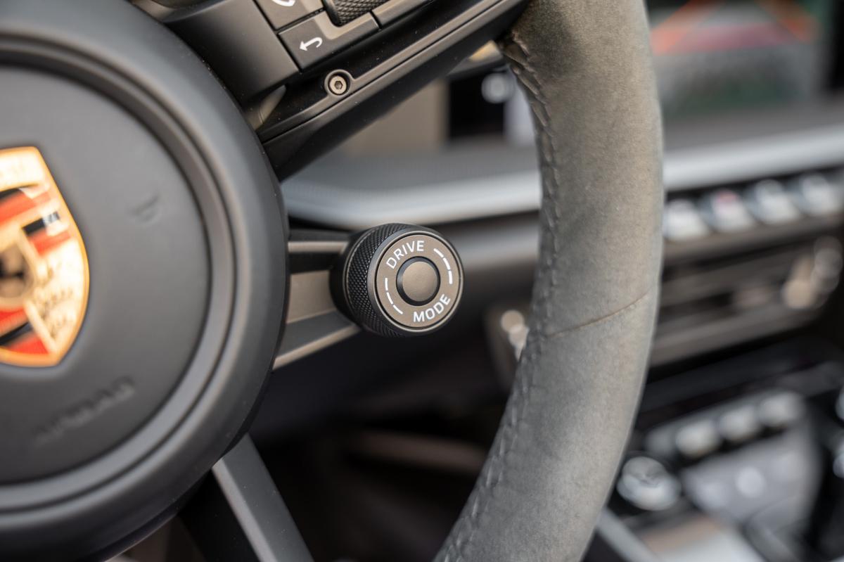 porsche-992-2024-gasolina-2981cc