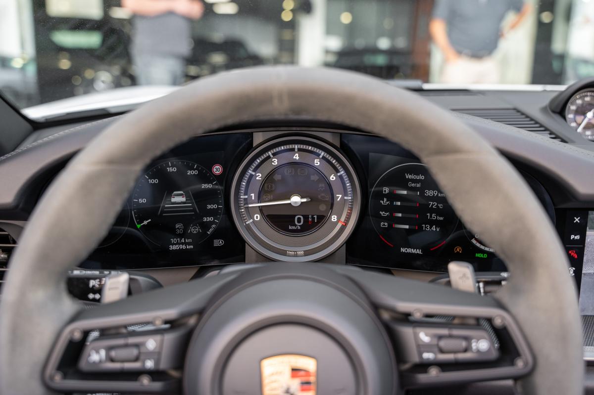 porsche-992-2024-gasolina-2981cc