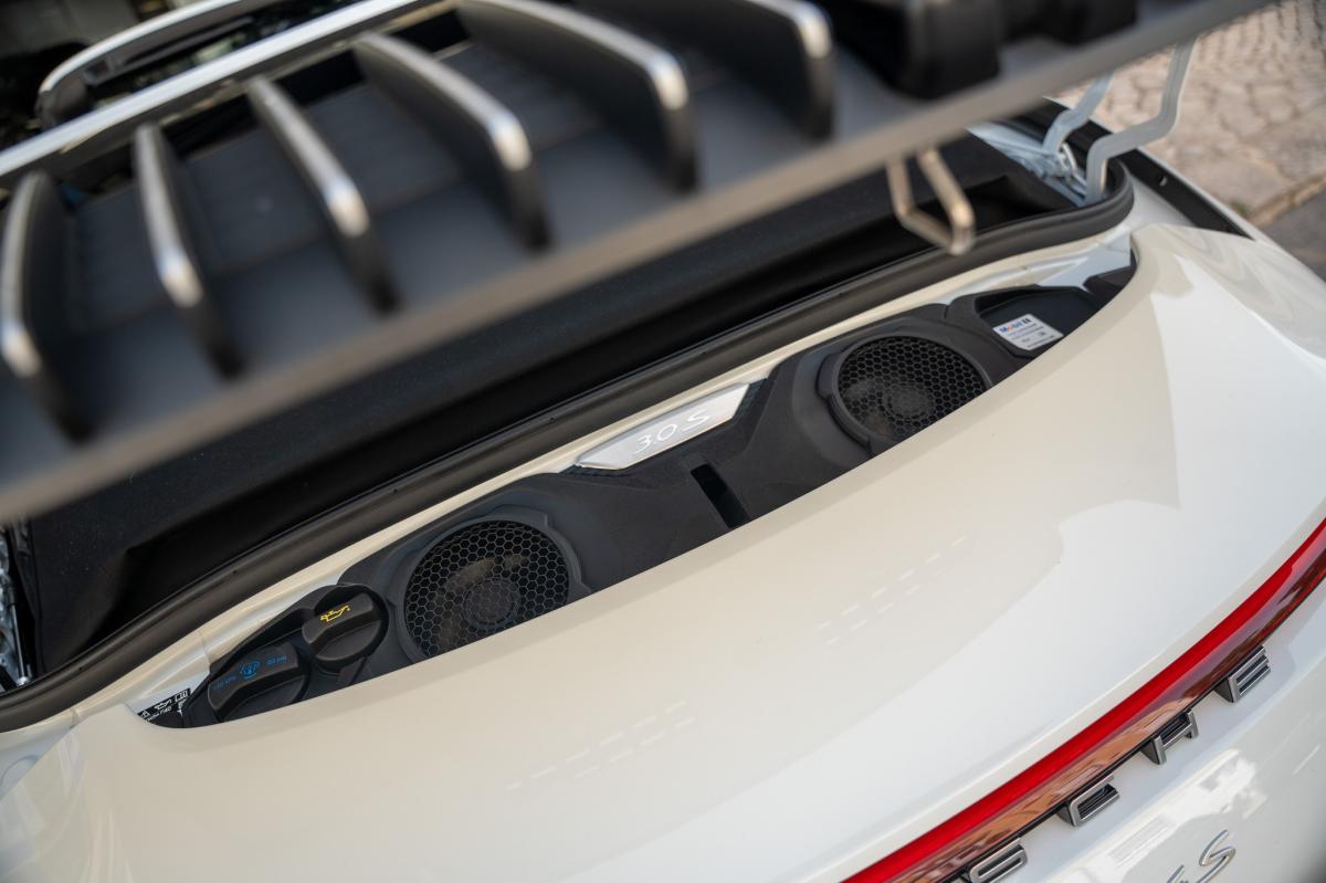porsche-992-2024-gasolina-2981cc