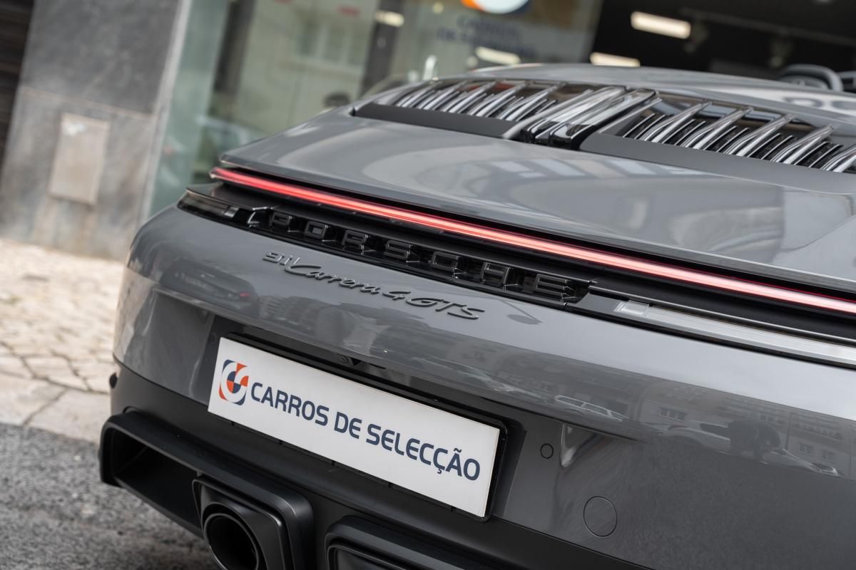 porsche-992-2025-hibrido-a-gasolina-3591cc