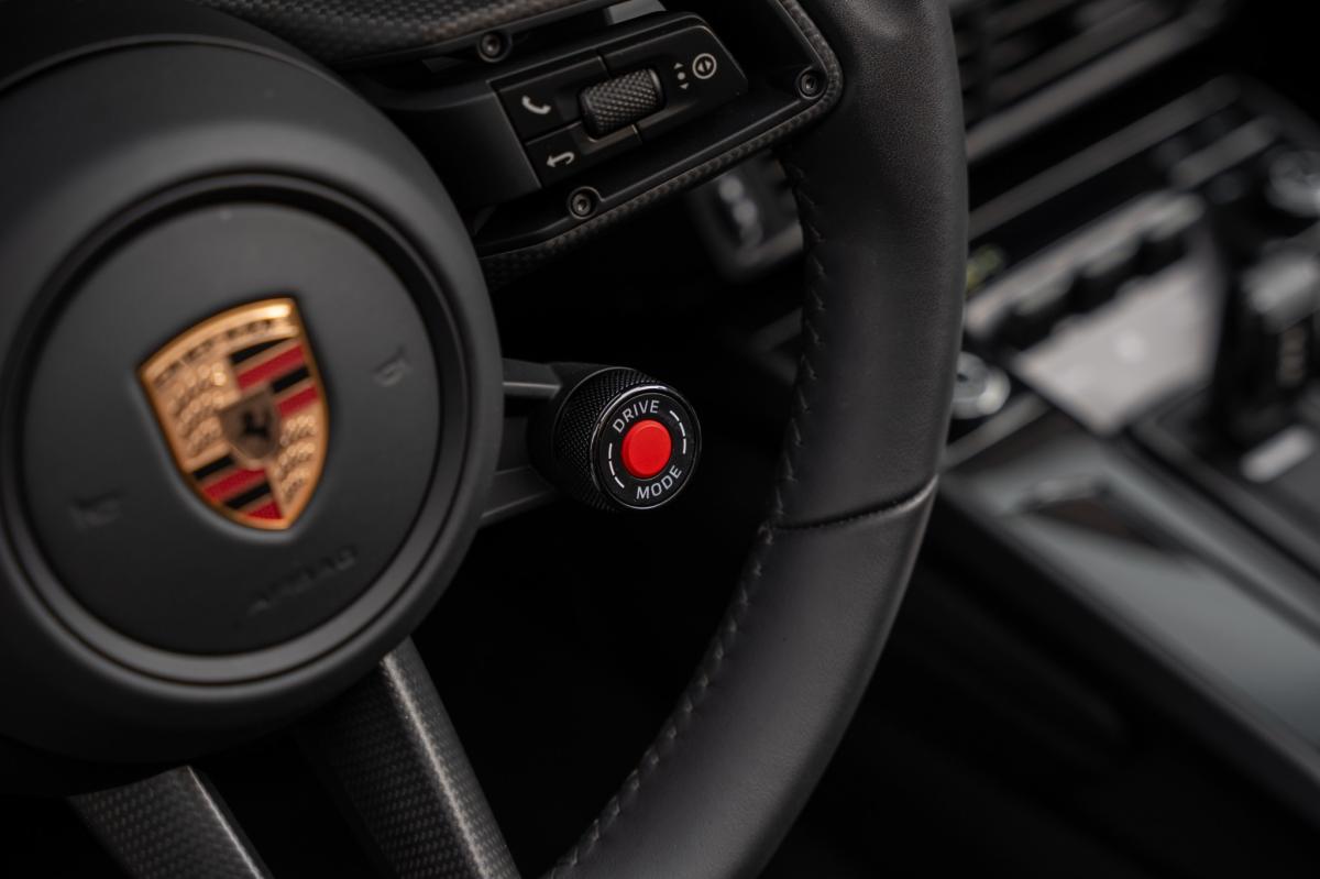 porsche-992-2025-hibrido-a-gasolina-3591cc