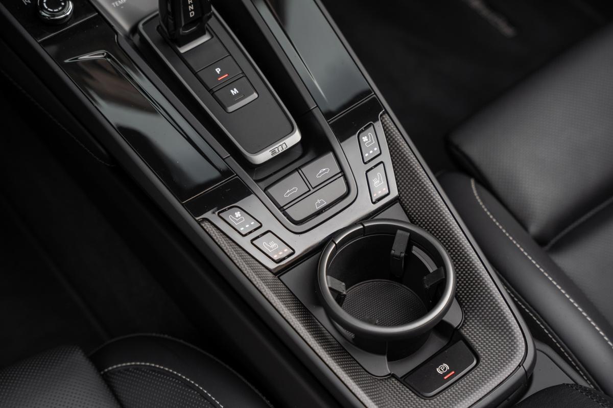 porsche-992-2025-hibrido-a-gasolina-3591cc