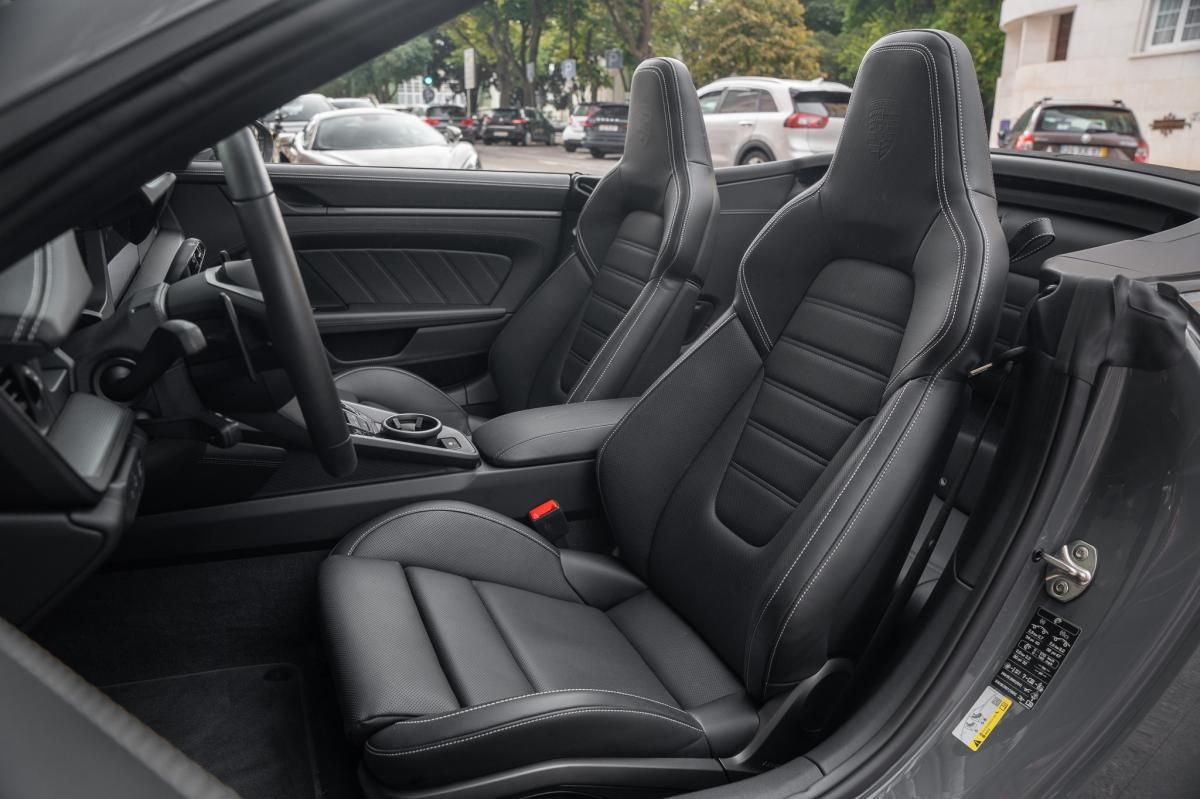 porsche-992-2025-hibrido-a-gasolina-3591cc