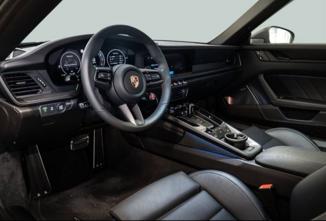 porsche-992-2025-hibrido-a-gasolina-3591cc
