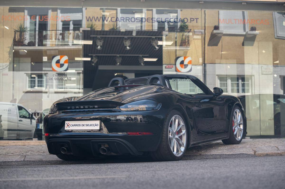 porsche-718-2020-gasolina-3995cc
