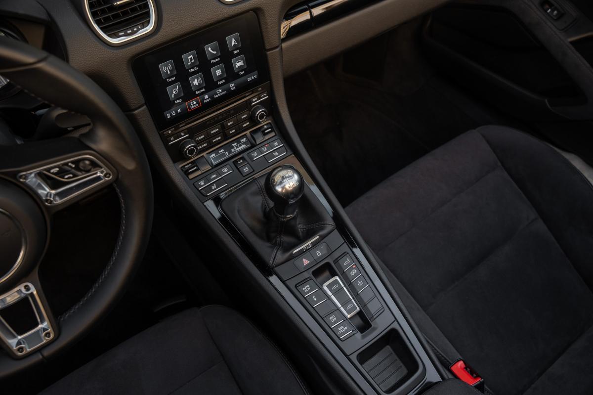 porsche-718-2020-gasolina-3995cc