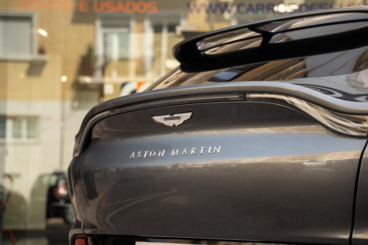aston-martin-dbx-2021-gasolina-3982cc