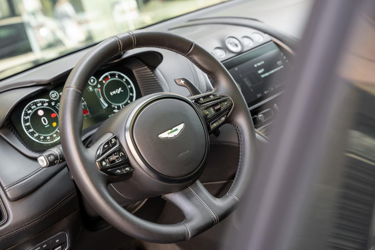 aston-martin-dbx-2021-gasolina-3982cc