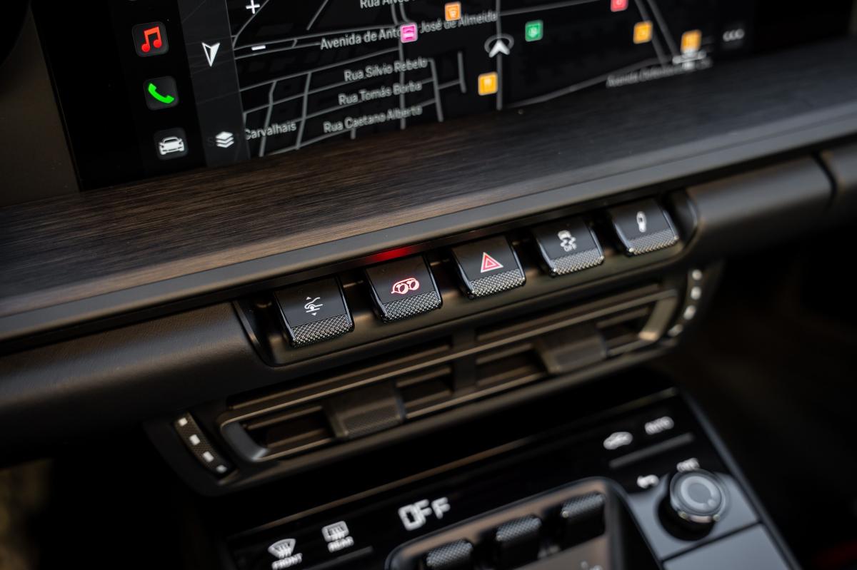 porsche-992-2023-gasolina-2981cc
