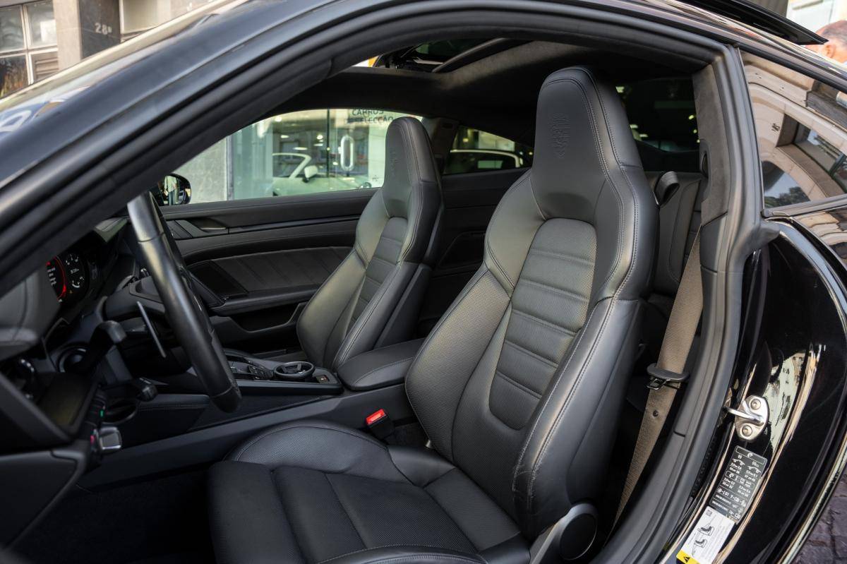 porsche-992-2023-gasolina-2981cc