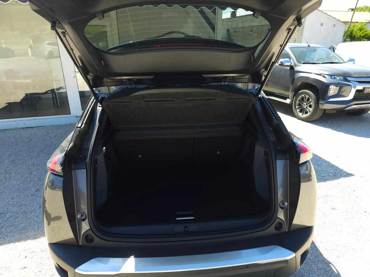 peugeot-2008-2021-gasolina-1199cc