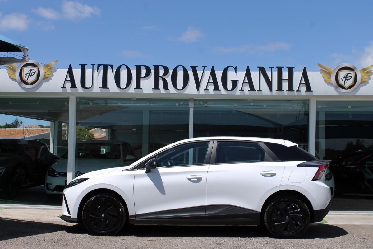 mg-mg4-2023-eletrico-500cc