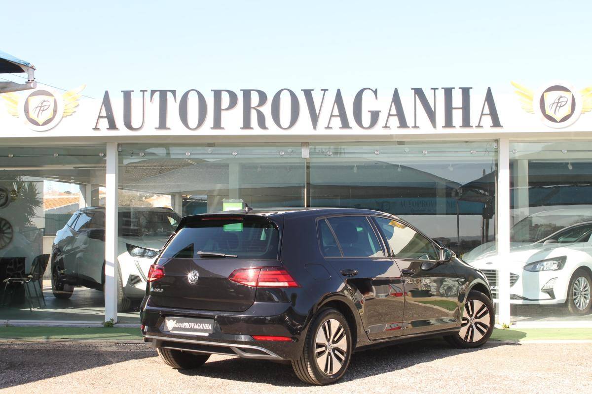 volkswagen-golf-2019-eletrico-500cc