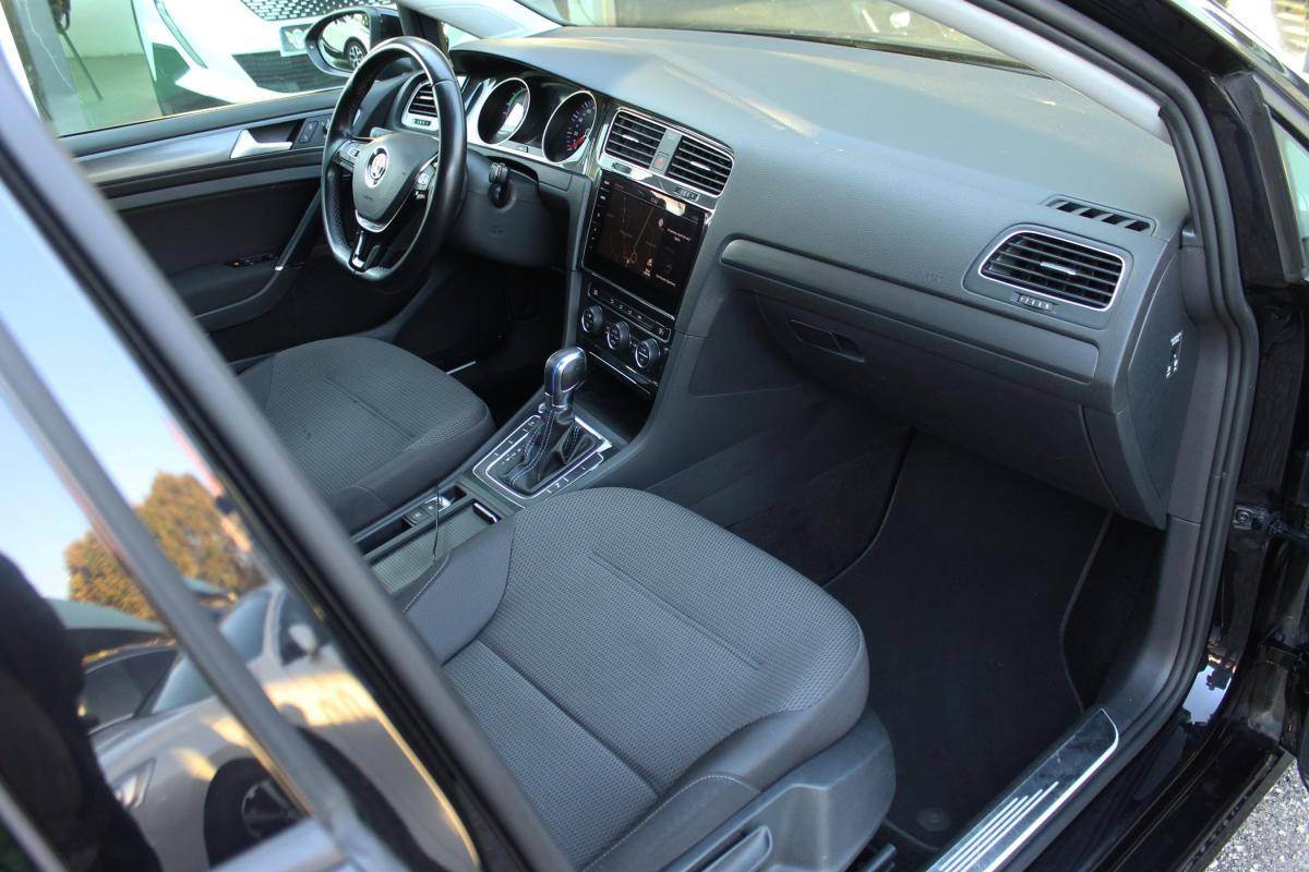 volkswagen-golf-2019-eletrico-500cc