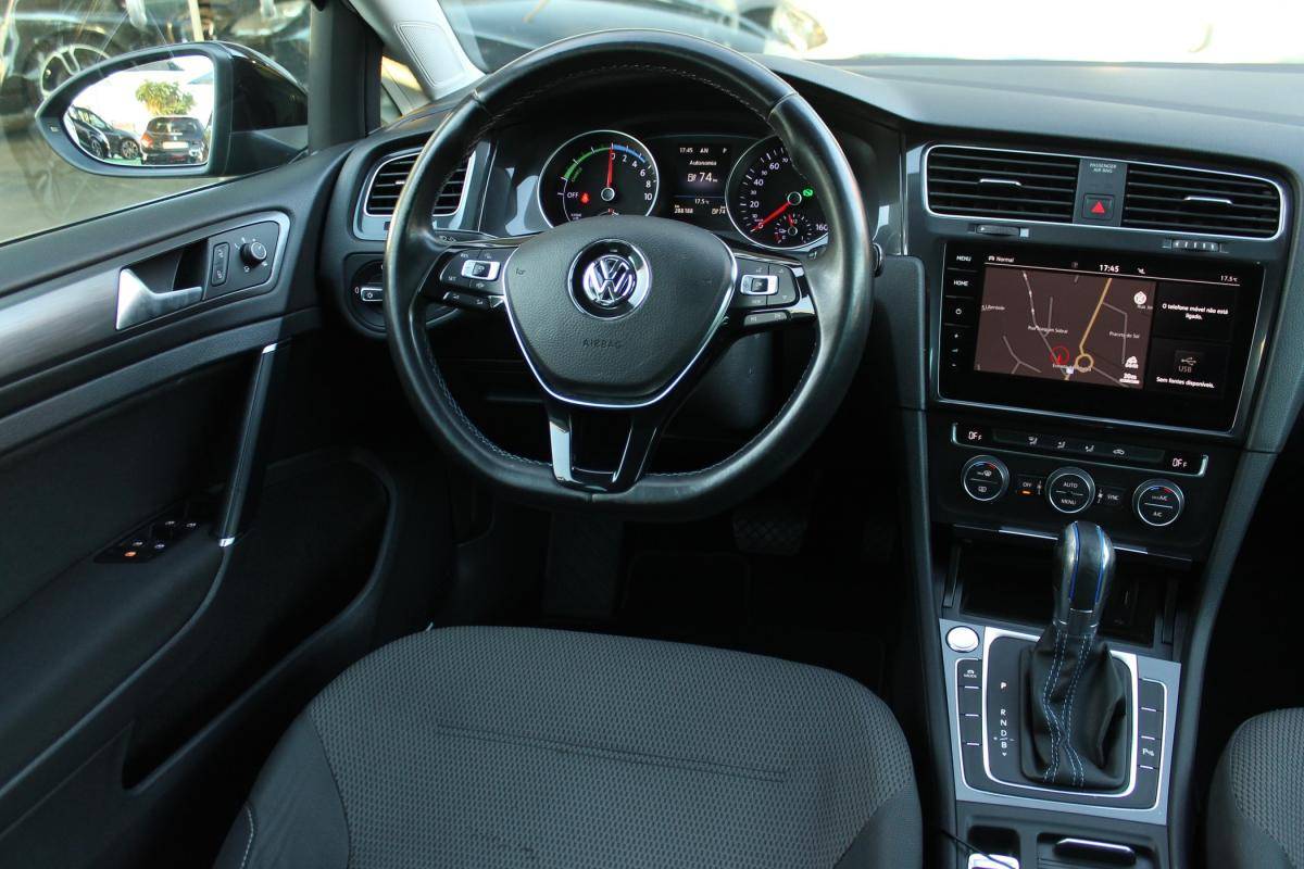 volkswagen-golf-2019-eletrico-500cc