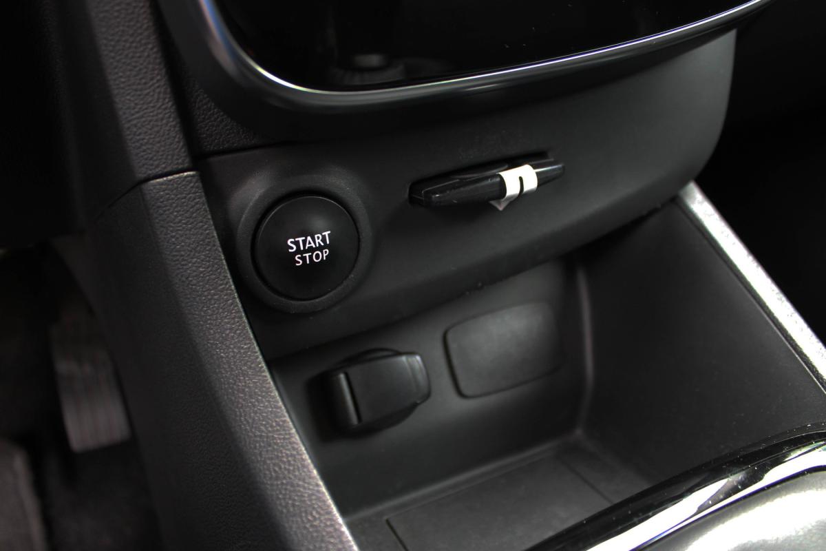 renault-clio-sport-tourer-2019-diesel-1461cc