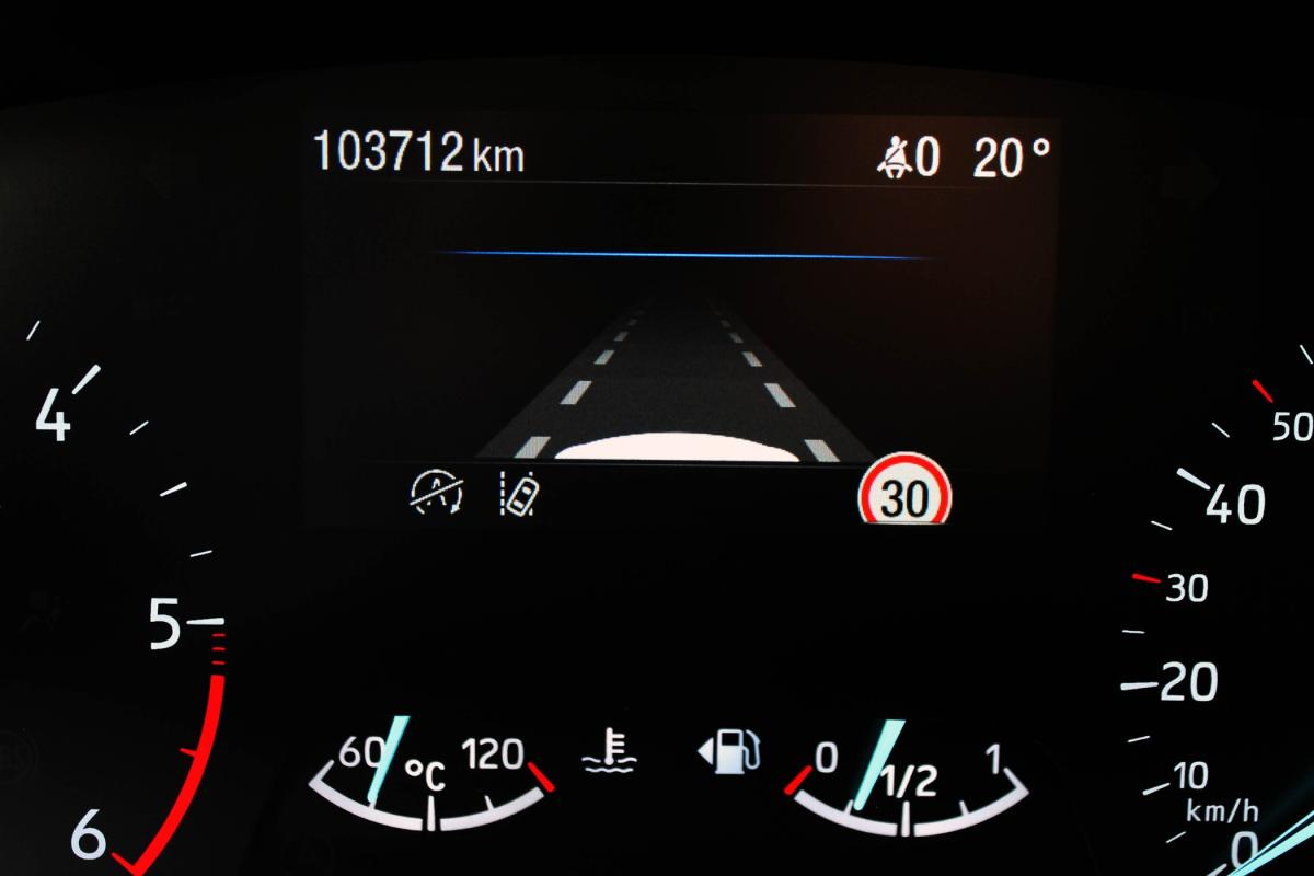 ford-focus-2021-diesel-1499cc