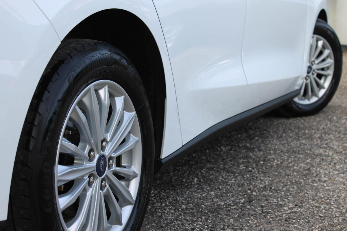 ford-focus-2021-diesel-1499cc