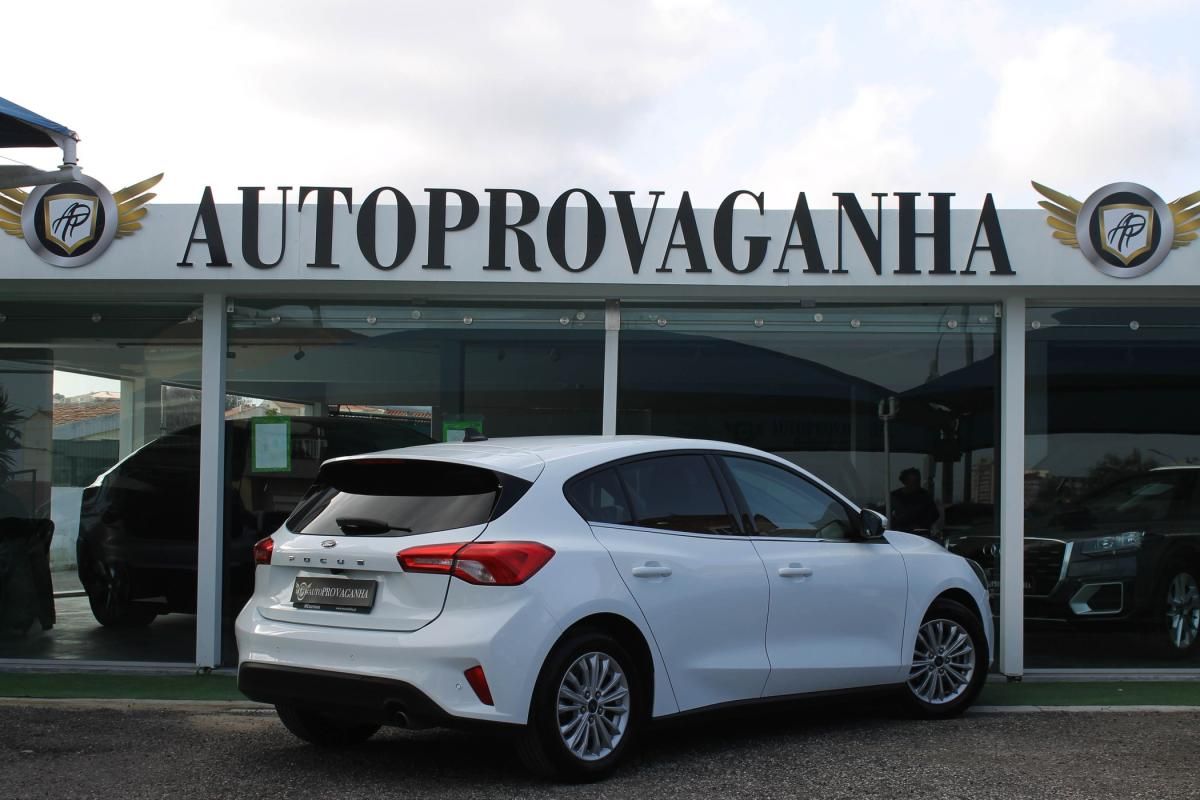 ford-focus-2021-diesel-1499cc