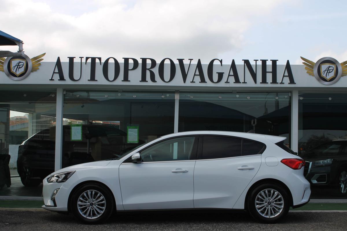 ford-focus-2021-diesel-1499cc