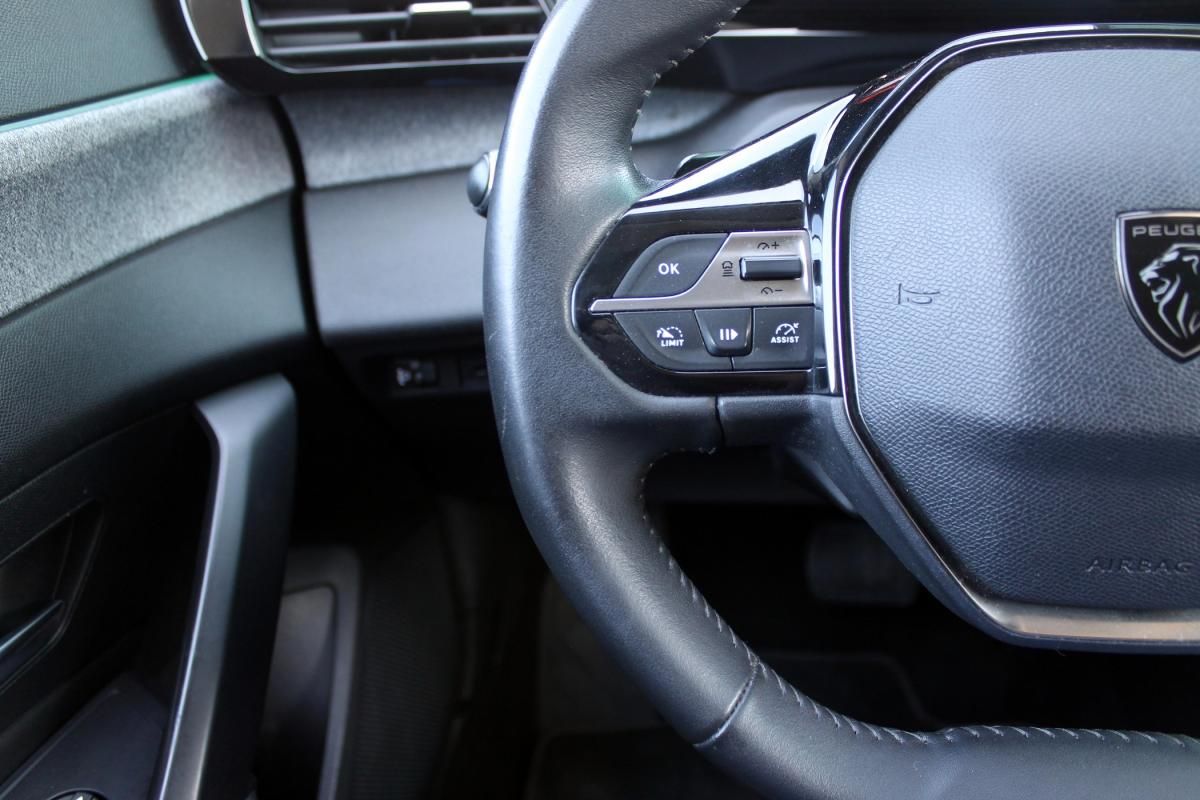 peugeot-308-2022-gasolina-1199cc