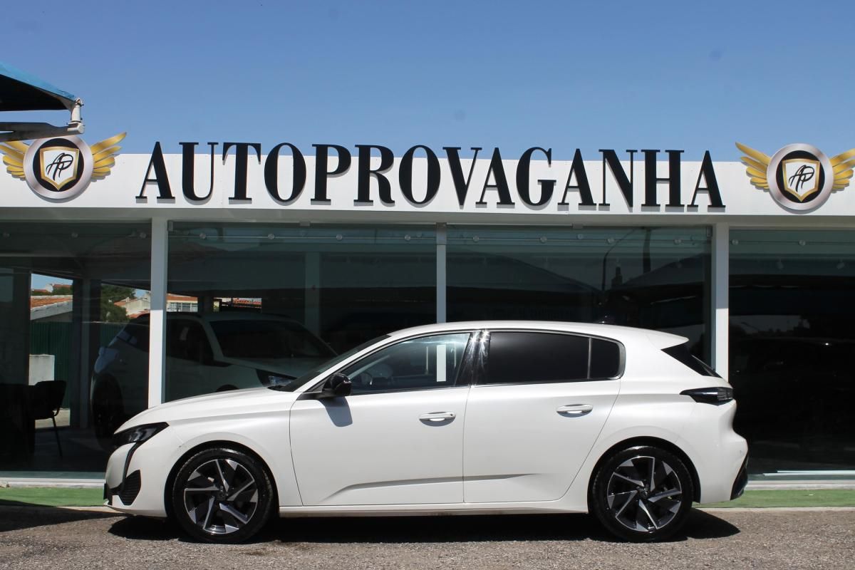 peugeot-308-2022-gasolina-1199cc