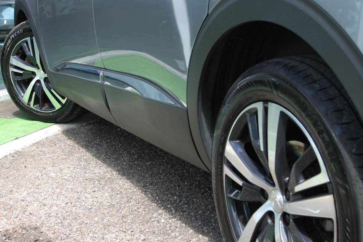 peugeot-5008-2019-diesel-1499cc