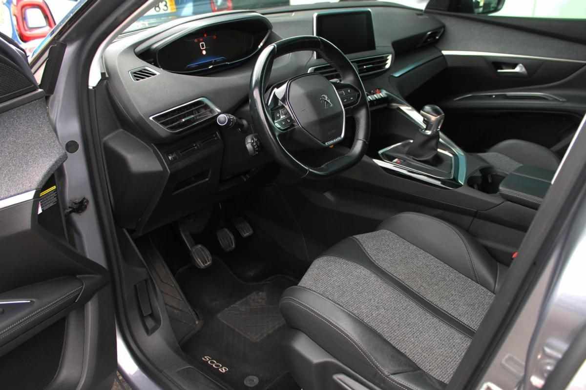 peugeot-5008-2019-diesel-1499cc